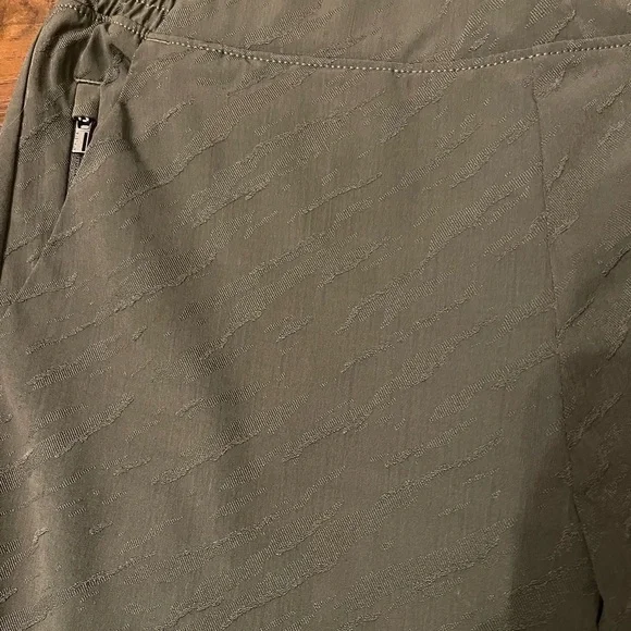 Athleta Brooklyn Textured Jogger Size 6 - Picture 4 of 4